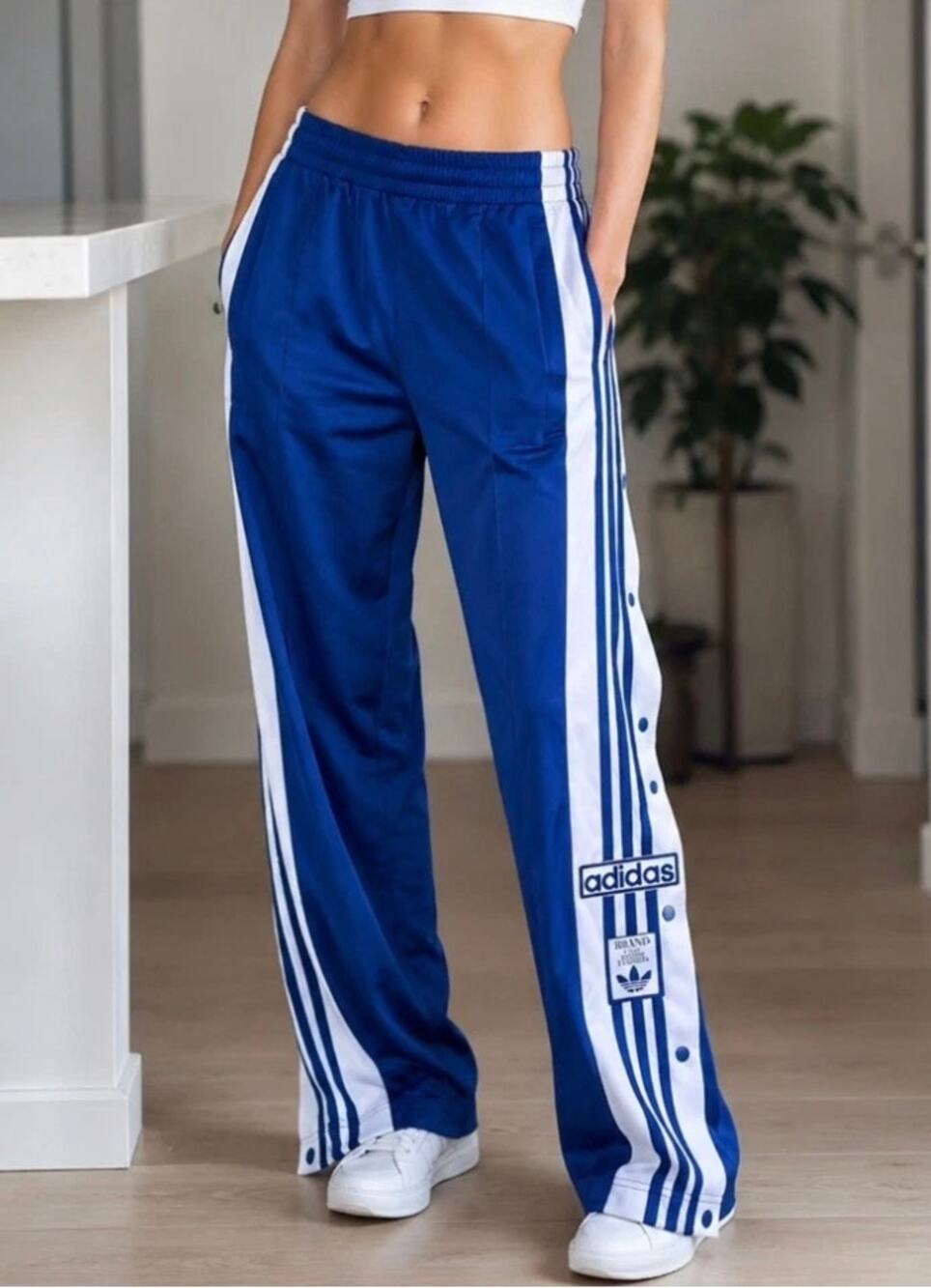 NEW ADIDAS ORIGINALS Adibreak Trefoil Women's Small Track Pants
